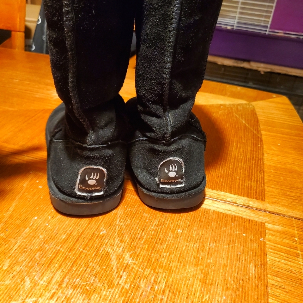 Bearpaw boots